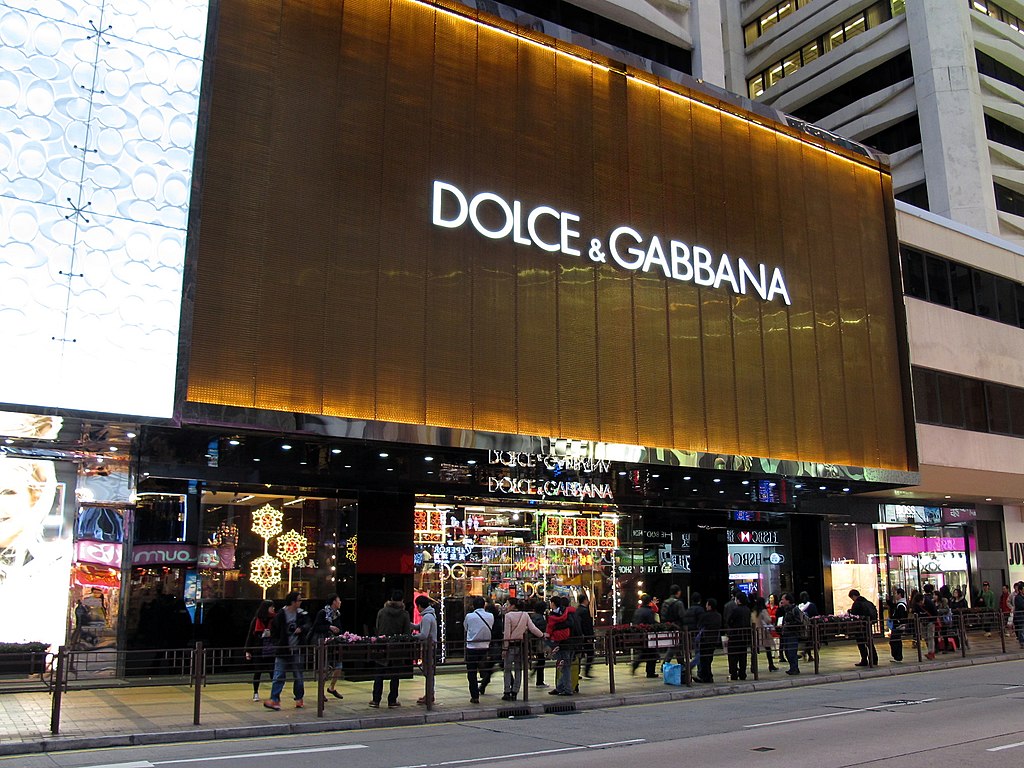 Dolce & Gabbana: marca não usará mais peles de animais