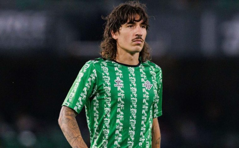 Hector Bellerin vence o BBC Green Sport Awards e reforça: “Com poder vem responsabilidade”